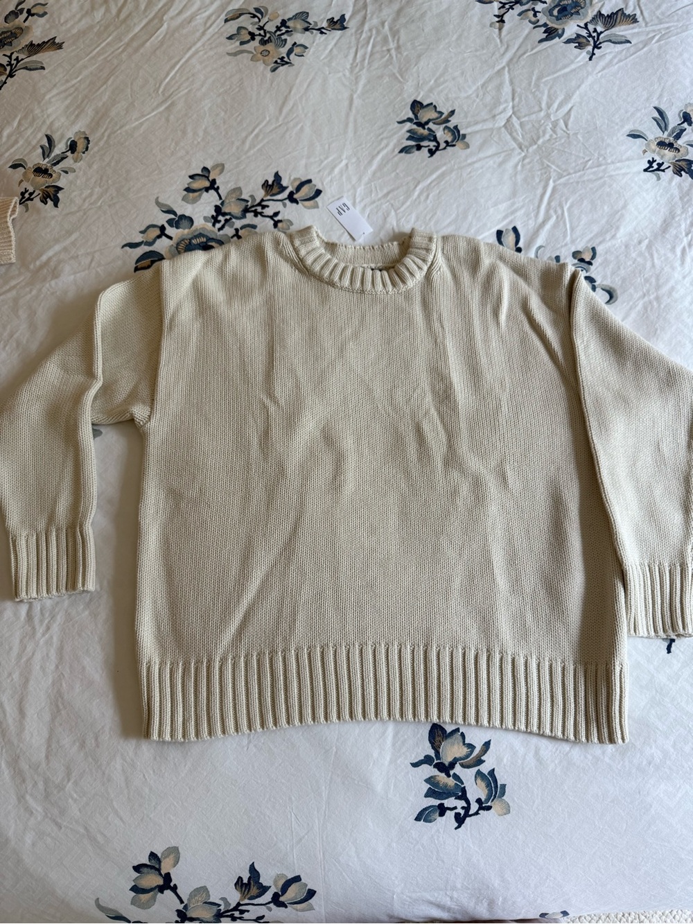 GAP Cream Crewneck Knit Sweater